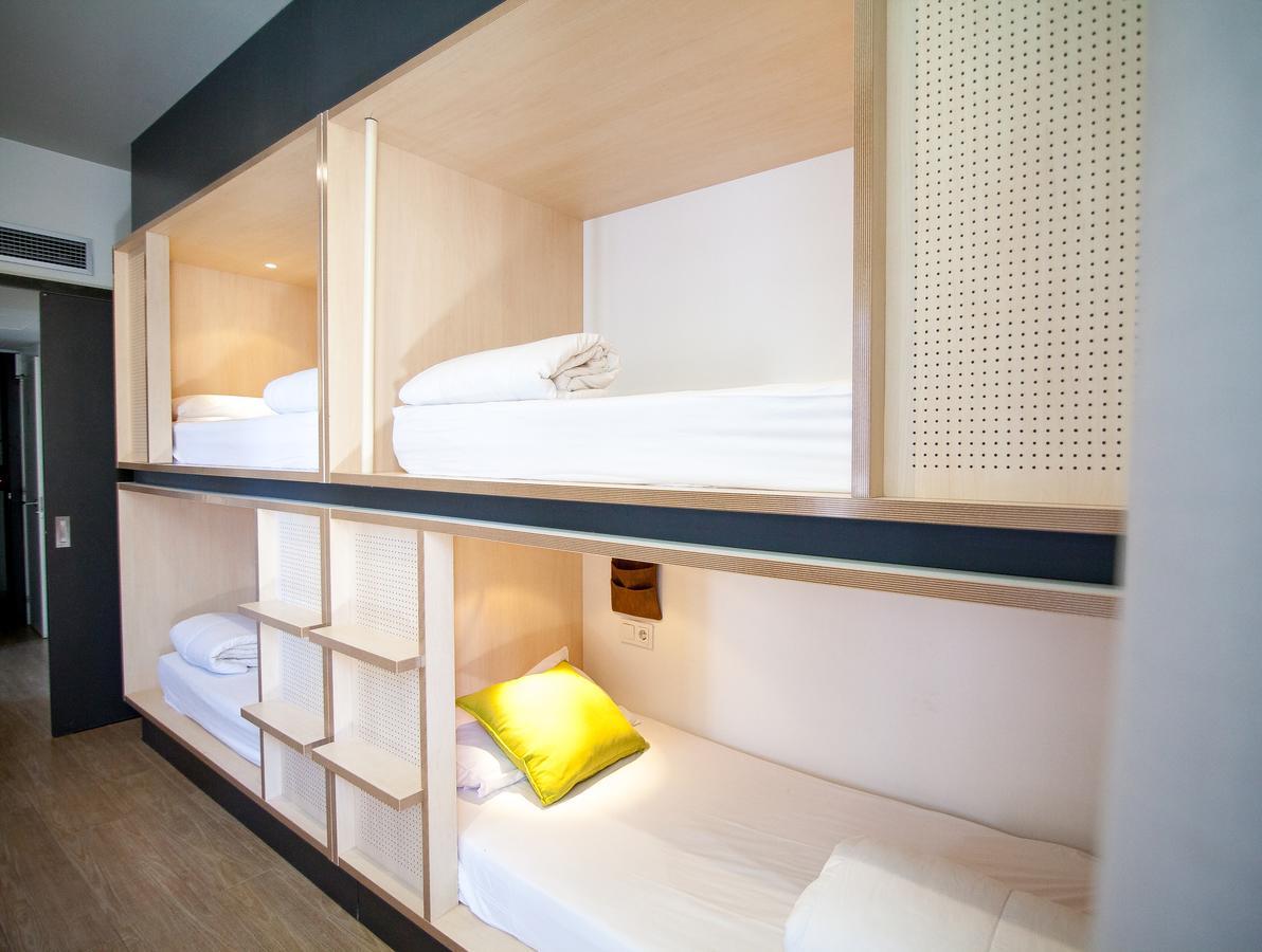 Bett im gemischten 6-Bett-Schlafsaal - Gemeinschaftsbad